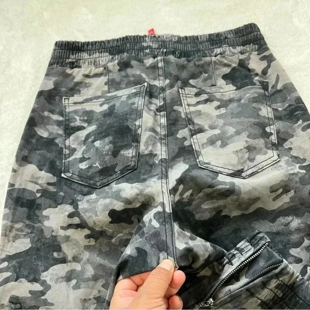 Spanx Stretch Twill Cargo Jogger Blackwash Camo Medium - Picture 8 of 12